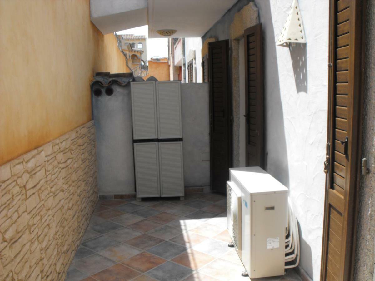 Casa Asia Residence Barrettini La Maddalena  Zewnętrze zdjęcie